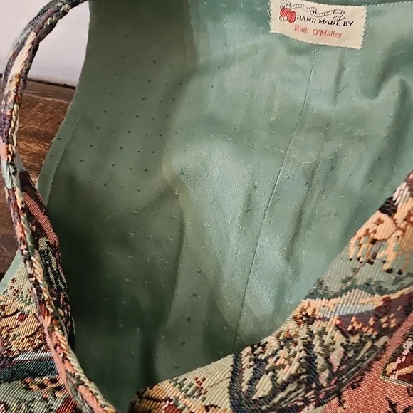 Colorful Tapestry Vest - Picture 9 of 9